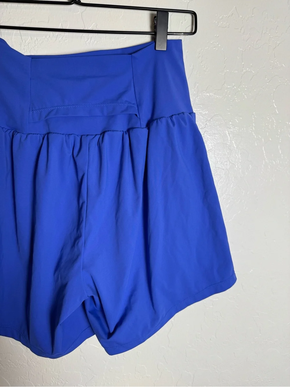 Halara SoftlyZero Airy 2-in-1 Yoga Shorts Aster Blue Medium Long